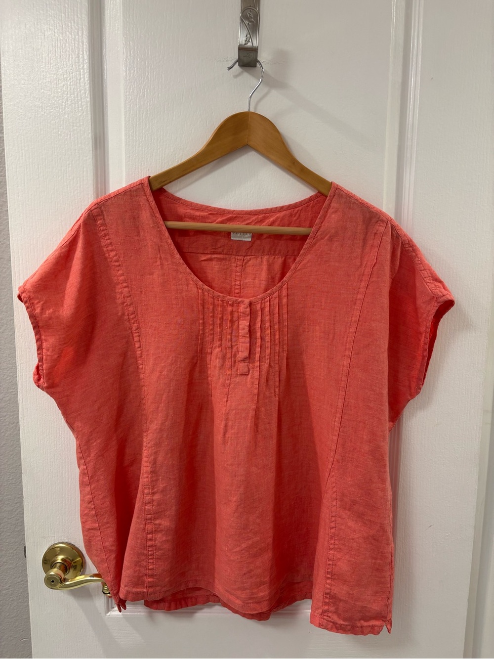 Poetry Coral Scoop-Neck Linen Popover Top Blouse Pintuck